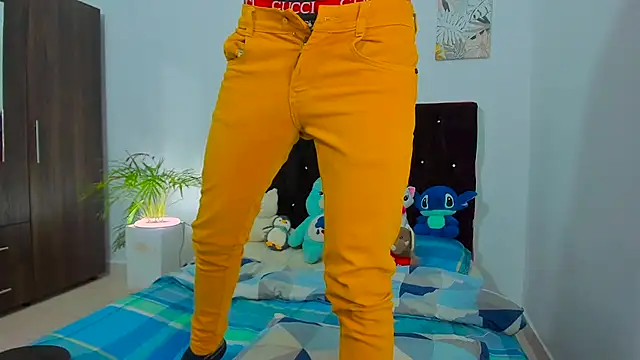 Snapshot of Zacktorres_ chatting on 09.30.25 Zacktorres  online show from 09.30.25