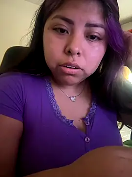 Snapshot of Lunarebelde chatting on 09.19.25 Lunarebelde online show from 09.19.25