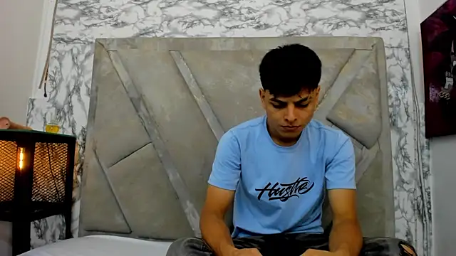 Logan Jhonson online show from 11.07.25