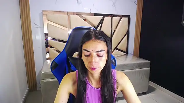 Maily a  online show from 01.15.26