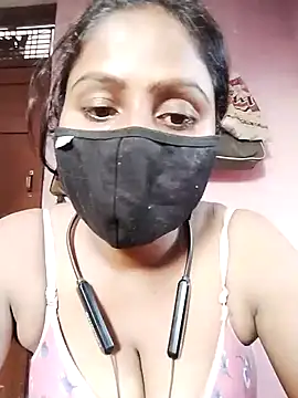 Snapshot of Jasmine_Januja chatting on 09.23.25 Jasmine Januja online show from 09.23.25