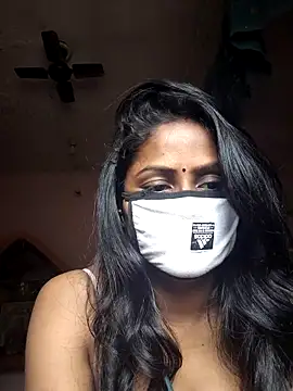 Snapshot of Jasmine_Januja chatting on 10.29.25 Jasmine Januja online show from 10.29.25