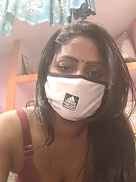 Snapshot of Jasmine_Januja chatting on 11.01.25 Jasmine Januja online show from 11.01.25