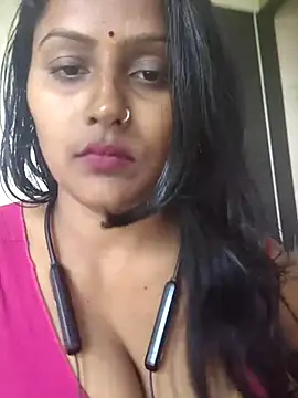 Jasmine Januja online show from 01.06.26