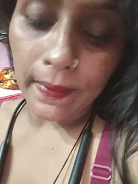 Snapshot of Jasmine_Januja chatting on 06.20.26 Jasmine Januja online show from 06.20.26
