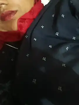 Hot Desi Milf online show from 05.18.26