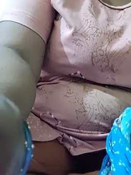 Hot Desi Milf online show from 05.19.26