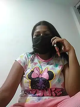 Snapshot of TAMIL_AMMUKUTTYY chatting on 11.23.25 TAMIL AMMUKUTTYY online show from 11.23.25