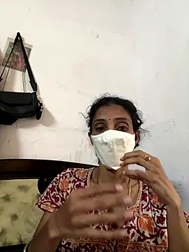 sweetreddy-02 online show from 11.18.25