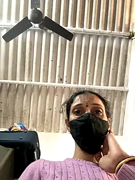 sweetreddy-02 online show from 12.03.25