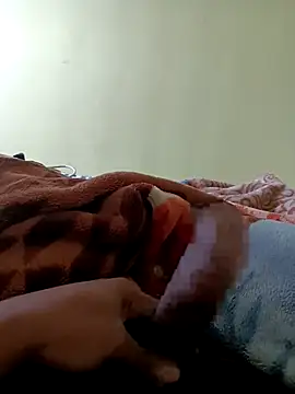 Snapshot of romero115 chatting on 11.22.25 romero115 online show from 11.22.25