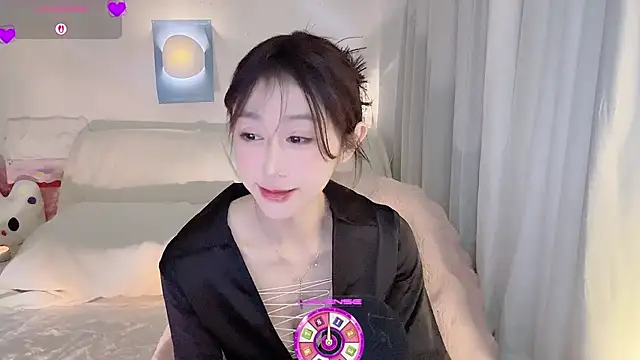 Snapshot of ai-ai-mi chatting on 03.13.26 ai-ai-mi online show from 03.13.26