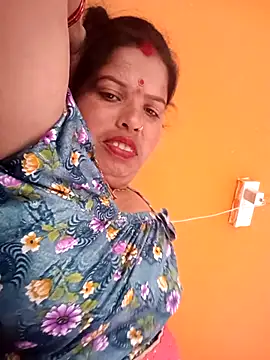 Snapshot of Hott_locky chatting on 11.01.25 Hott locky online show from 11.01.25