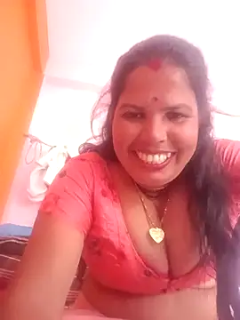 Snapshot of Hott_locky chatting on 11.14.25 Hott locky online show from 11.14.25