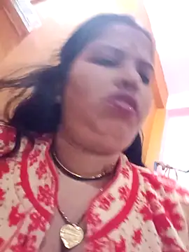 Snapshot of Hott_locky chatting on 11.15.25 Hott locky online show from 11.15.25