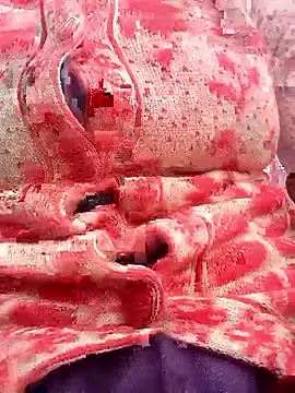 Snapshot of Hott_locky chatting on 12.14.25 Hott locky online show from 12.14.25