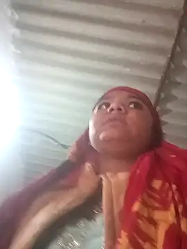 Hot Shredha online show from 11.12.25