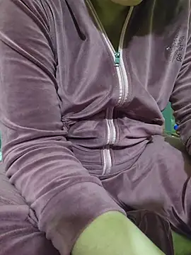 Snapshot of Feel_the_Fun chatting on 11.02.25 Feel the Fun online show from 11.02.25