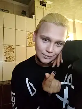 Snapshot of MargoShein chatting on 09.22.25 MargoShein online show from 09.22.25