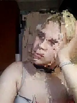 Snapshot of MargoShein chatting on 10.21.25 MargoShein online show from 10.21.25