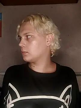 Snapshot of MargoShein chatting on 12.04.25 MargoShein online show from 12.04.25