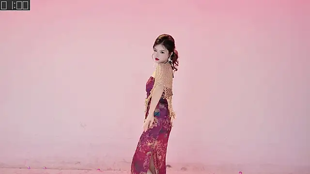 Snapshot of ATY1314 chatting on 10.24.25 ATY1314 online show from 10.24.25