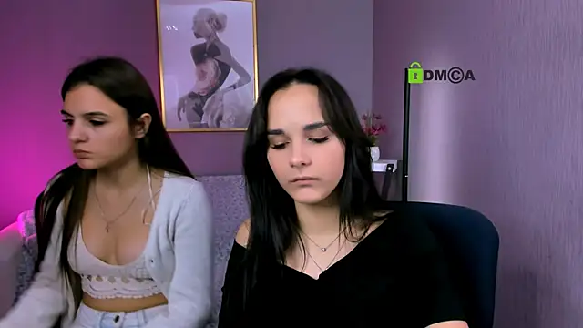 Snapshot of ariana_ross7 chatting on 11.13.25 ariana ross7 online show from 11.13.25