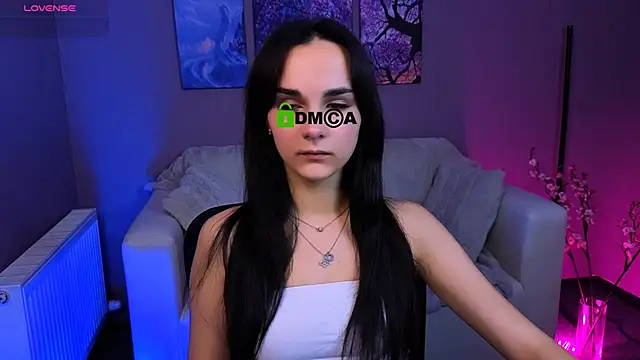 Snapshot of ariana_ross7 chatting on 11.14.25 ariana ross7 online show from 11.14.25