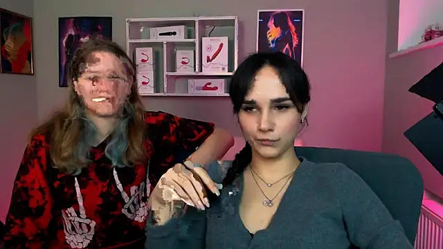 ariana ross7 online show from 12.20.25