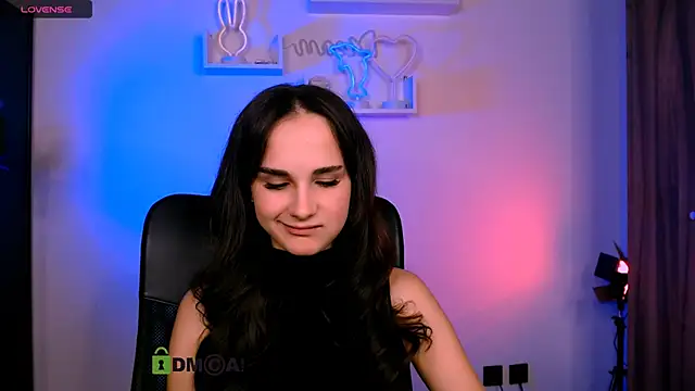 Snapshot of ariana_ross7 chatting on 07.06.26 ariana ross7 online show from 07.06.26