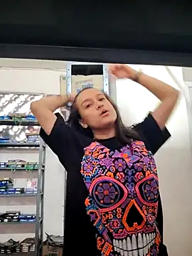 valery506 online show from 12.19.25