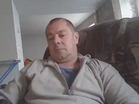 Snapshot of hugoboys4576 chatting on 10.22.25 hugoboys4576 online show from 10.22.25