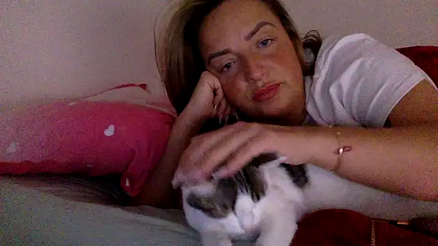 QueenStacyxox online show from 09.24.25