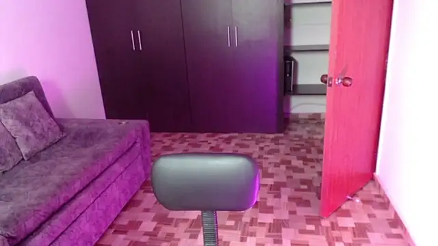 Gia Dior online show from 02.19.26