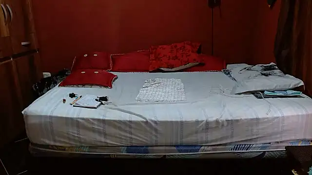 Snapshot of Sasharosee2 chatting on 01.17.26 Sasharosee2 online show from 01.17.26