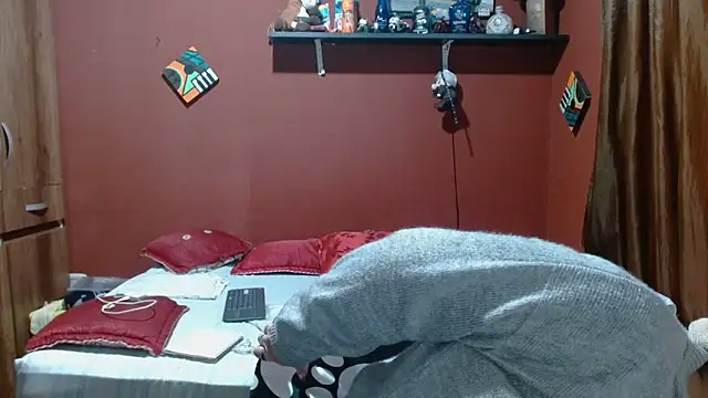 Snapshot of Sasharosee2 chatting on 01.19.26 Sasharosee2 online show from 01.19.26