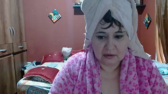 Snapshot of Sasharosee2 chatting on 02.05.26 Sasharosee2 online show from 02.05.26