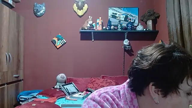 Snapshot of Sasharosee2 chatting on 02.13.26 Sasharosee2 online show from 02.13.26