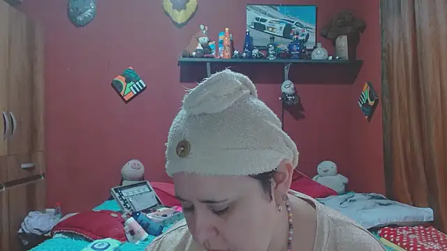 Snapshot of Sasharosee2 chatting on 02.15.26 Sasharosee2 online show from 02.15.26