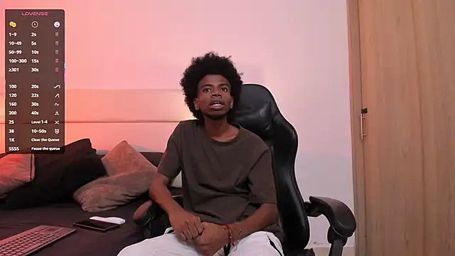 AllexJacob online show from 11.03.25