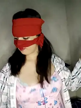 Snapshot of Sousou-24 chatting on 11.22.25 Sousou-24 online show from 11.22.25