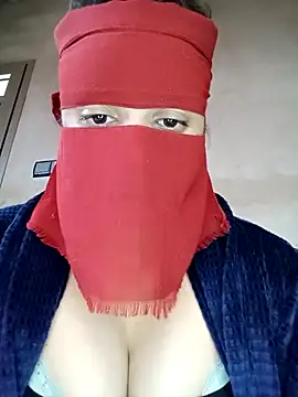 Snapshot of Sousou-24 chatting on 12.14.25 Sousou-24 online show from 12.14.25