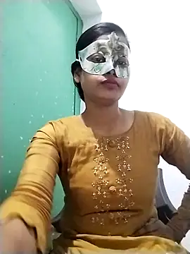 Snapshot of ms-naina chatting on 12.04.25 ms-naina online show from 12.04.25