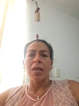 camilavargas  online show from 05.28.26