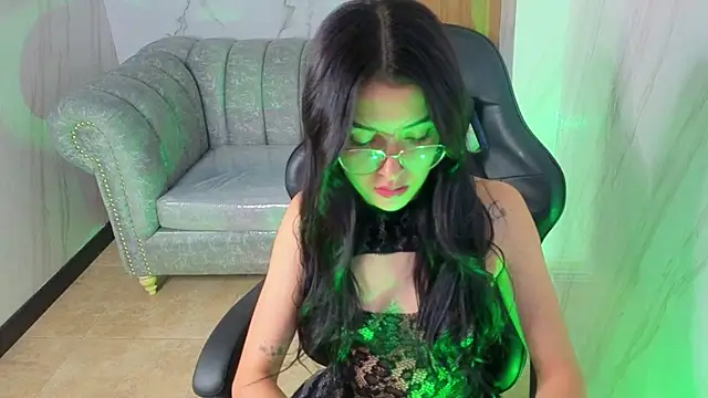 sophiadoll tf online show from 11.22.25