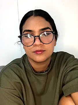 Renata Zoe online show from 11.29.25