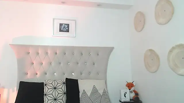 SalvadorFit online show from 11.30.25