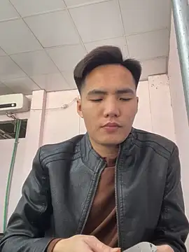 Snapshot of boycudam chatting on 11.22.25 boycudam online show from 11.22.25