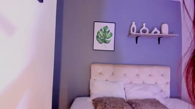 Ayla Shine online show from 10.10.25
