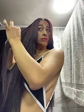 Snapshot of LawGoldman chatting on 11.04.25 LawGoldman online show from 11.04.25